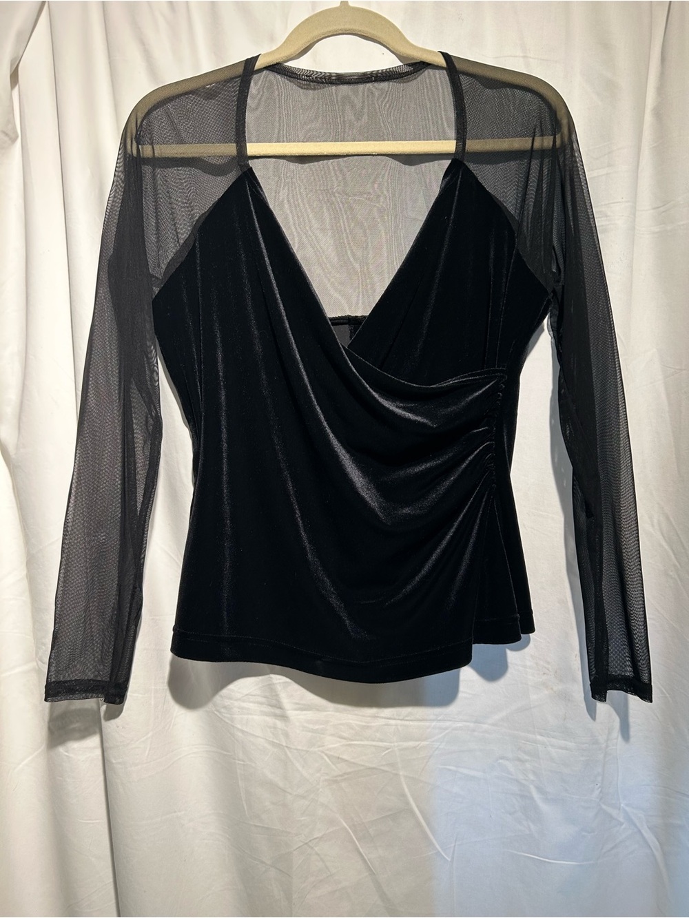 Black velvet look cowl neck top sheer mesh sleeves ruched Y2K size M